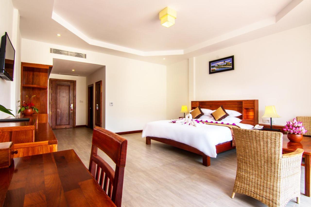 Glorious Hotel Kâmpóng Thum Extérieur photo